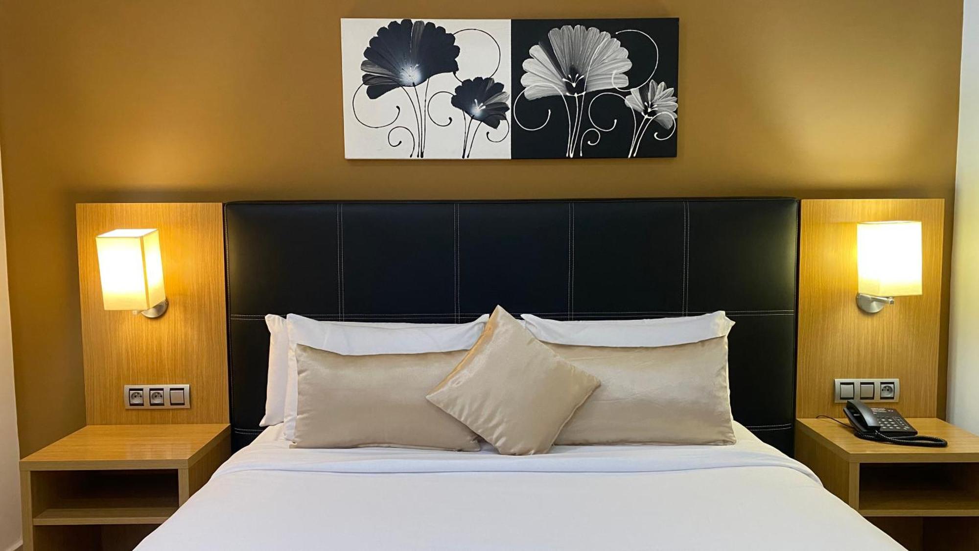 Prestige Hotel & Spa Tetouan Bagian luar foto